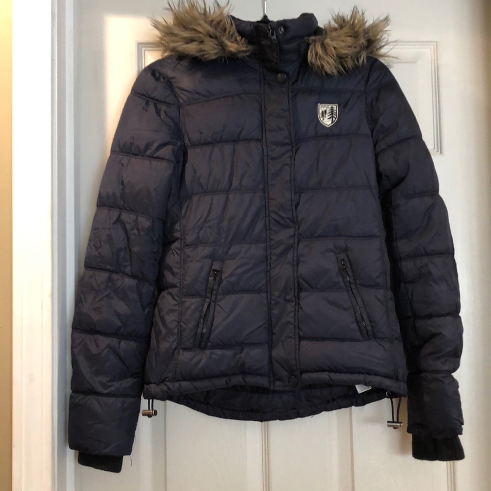 LNWOT American eagle frost free puffer zip up coat with faux fur detacha…